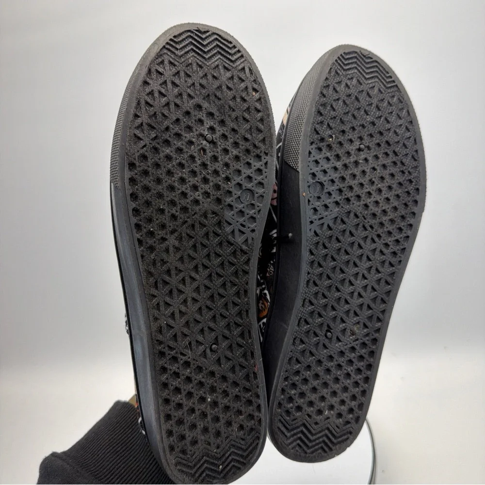 Women's‎ Black Patterned Sneakers